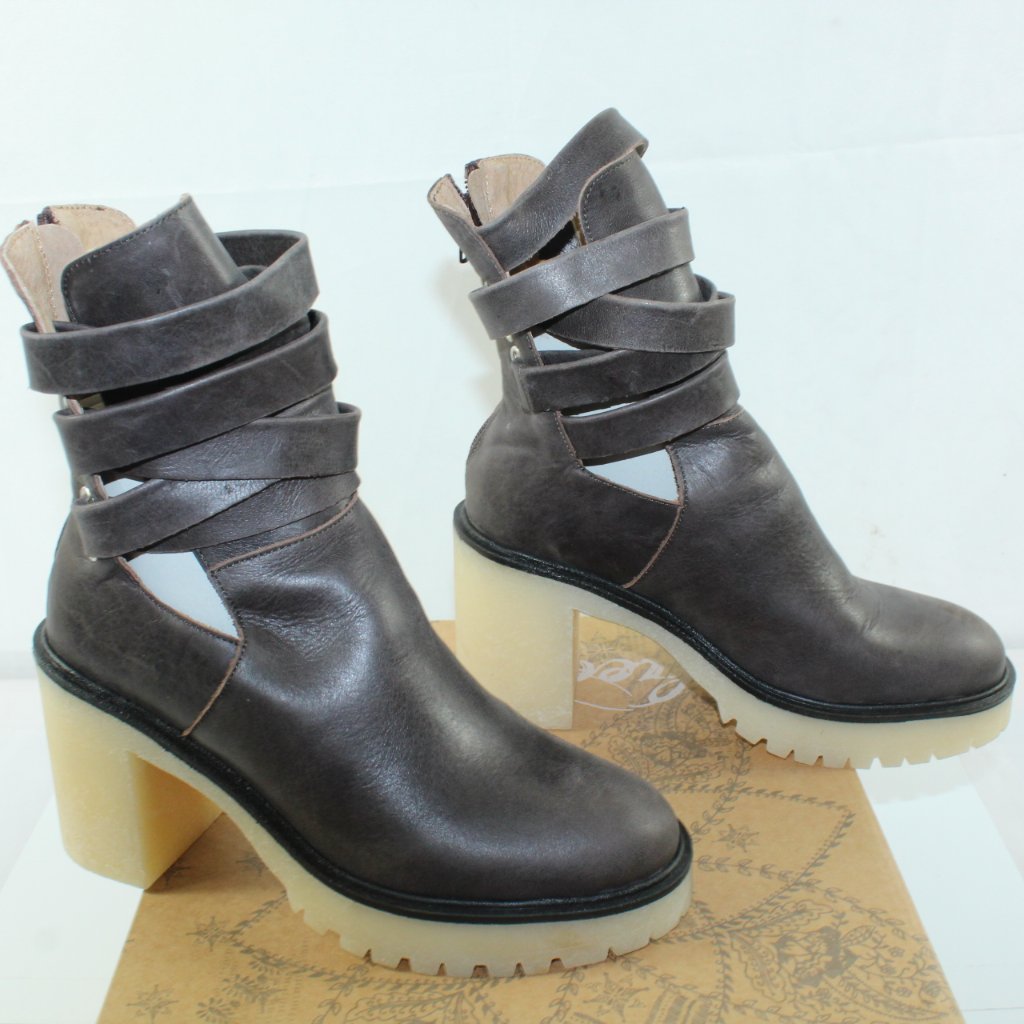 New Jesse Cutout Boot Bitter Brown Eu 38.5 Us Women's 8.5